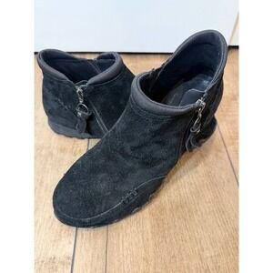 Skechers Relaxed Fit Air Cooled Memory Foam Black Suede Ankle Boots Womens 9.5